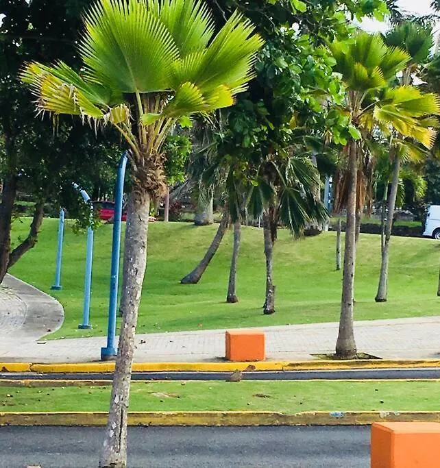 Big Place 2 Bedroom 3 Beds, Wf, Tv, Balcony & Parking San Juan Apartment