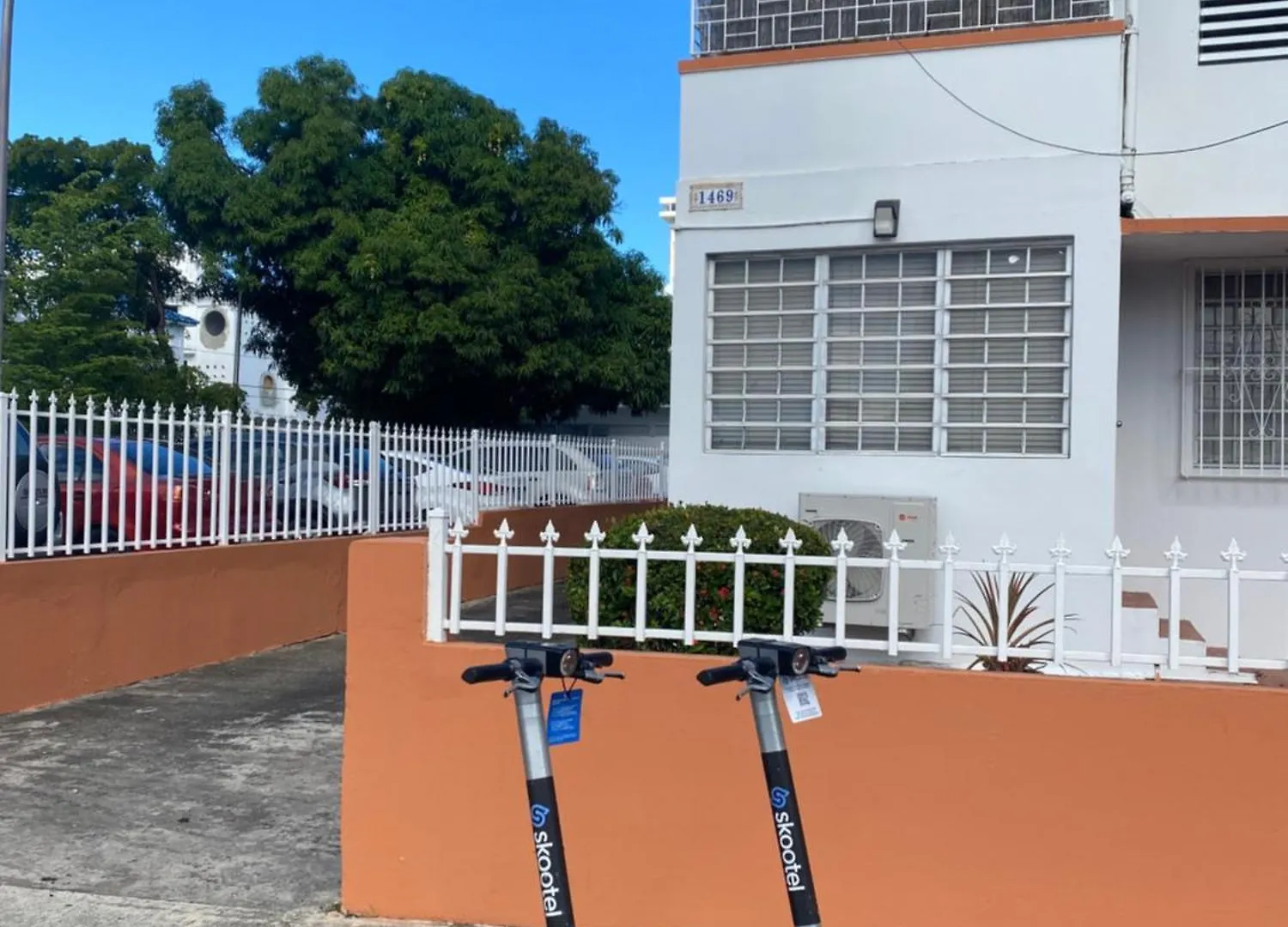 Apartment Big Place 2 Bedroom 3 Beds, Wf, Tv, Balcony & Parking San Juan